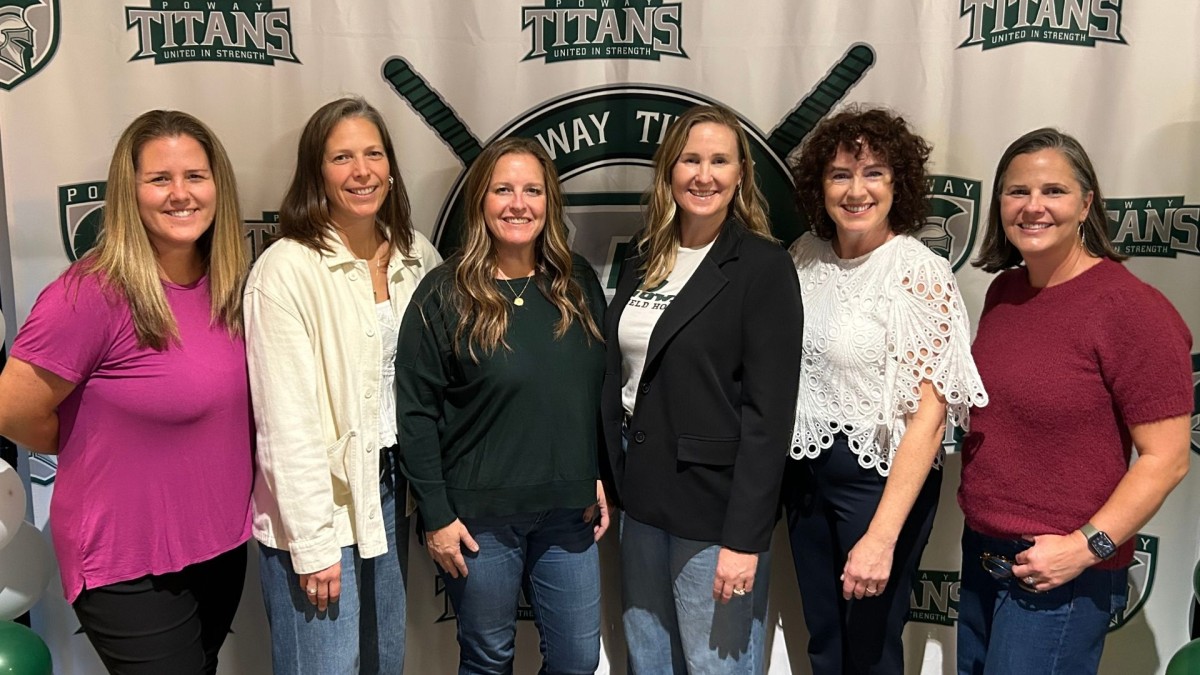2025 Booster Parents Lisa Traub, Susan Vaz, Vanessa Dalo, Dorothy Carlson, Julie Hansen, and Rone Gustafson